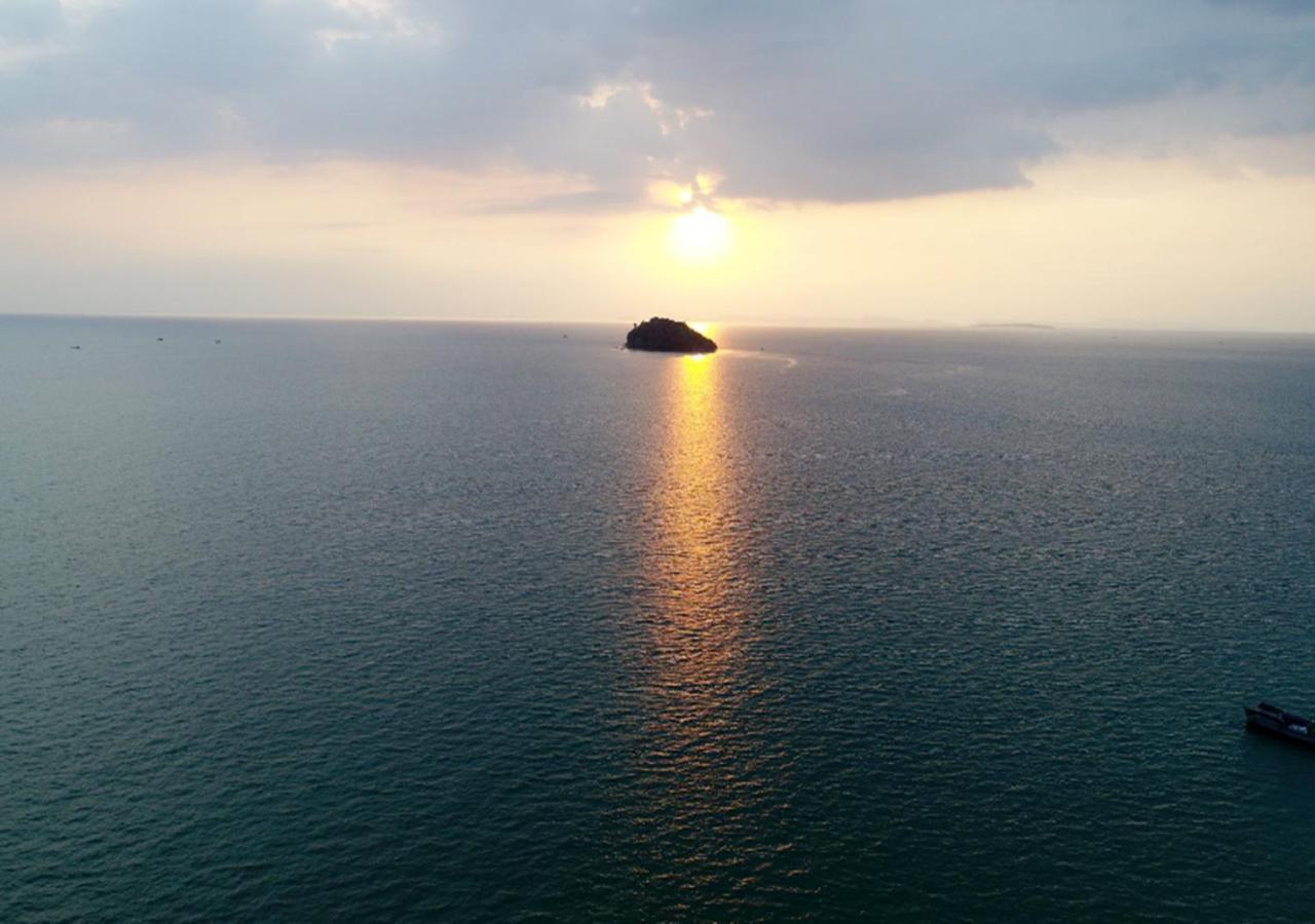Naia Resort Sihanoukville Eksteriør bilde